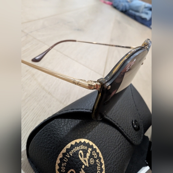 Ray-Ban Round Sunglasses with Case - Picture 6 of 9